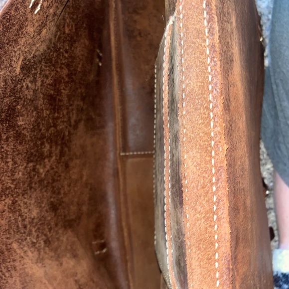 J. Crew Leather Expandable Mailbag/Satchel - Picture 16 of 16